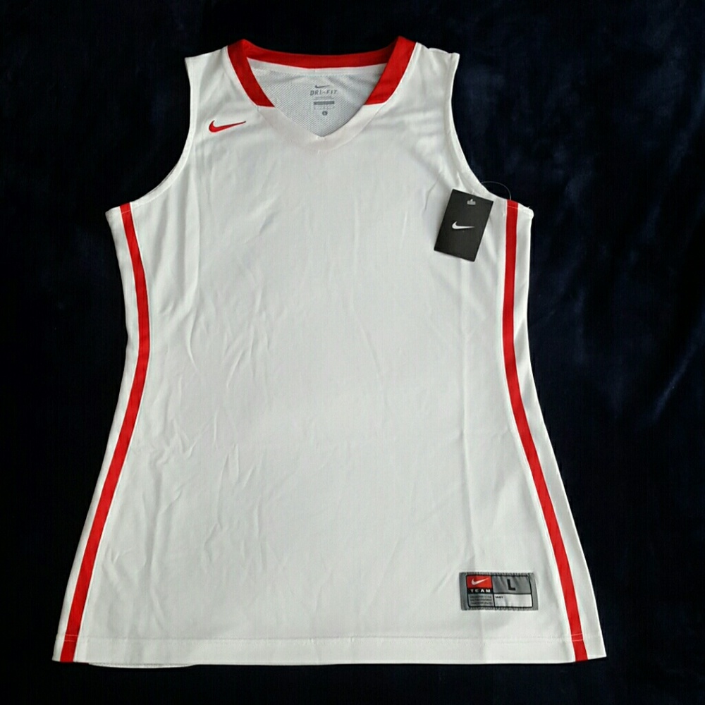 NWT NIKE JERSEY
